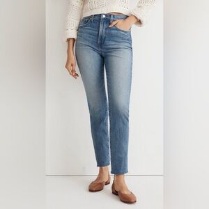 Madewell The Perfect Vintage Jeans size 28T (AF716)
